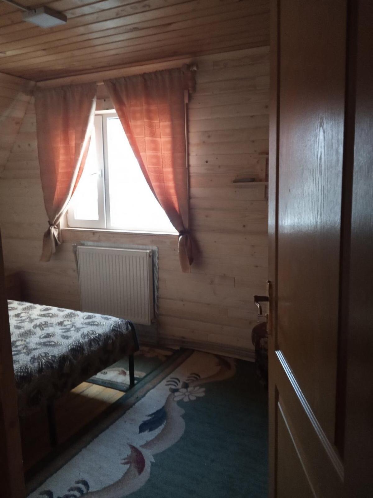 У Олега Hotel Verkhne-Studenyy Екстериор снимка